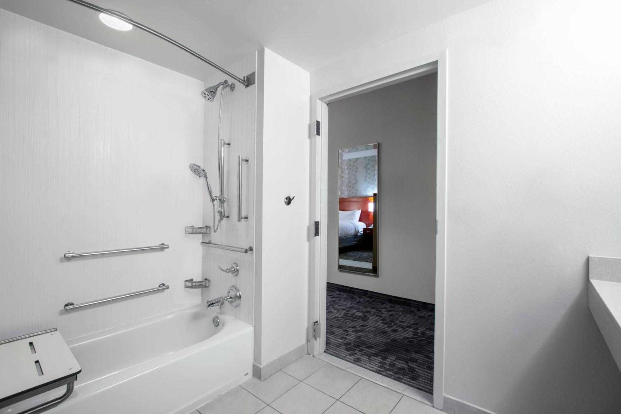 Courtyard By Marriott Jacksonville I-295/East Beltway מראה חיצוני תמונה