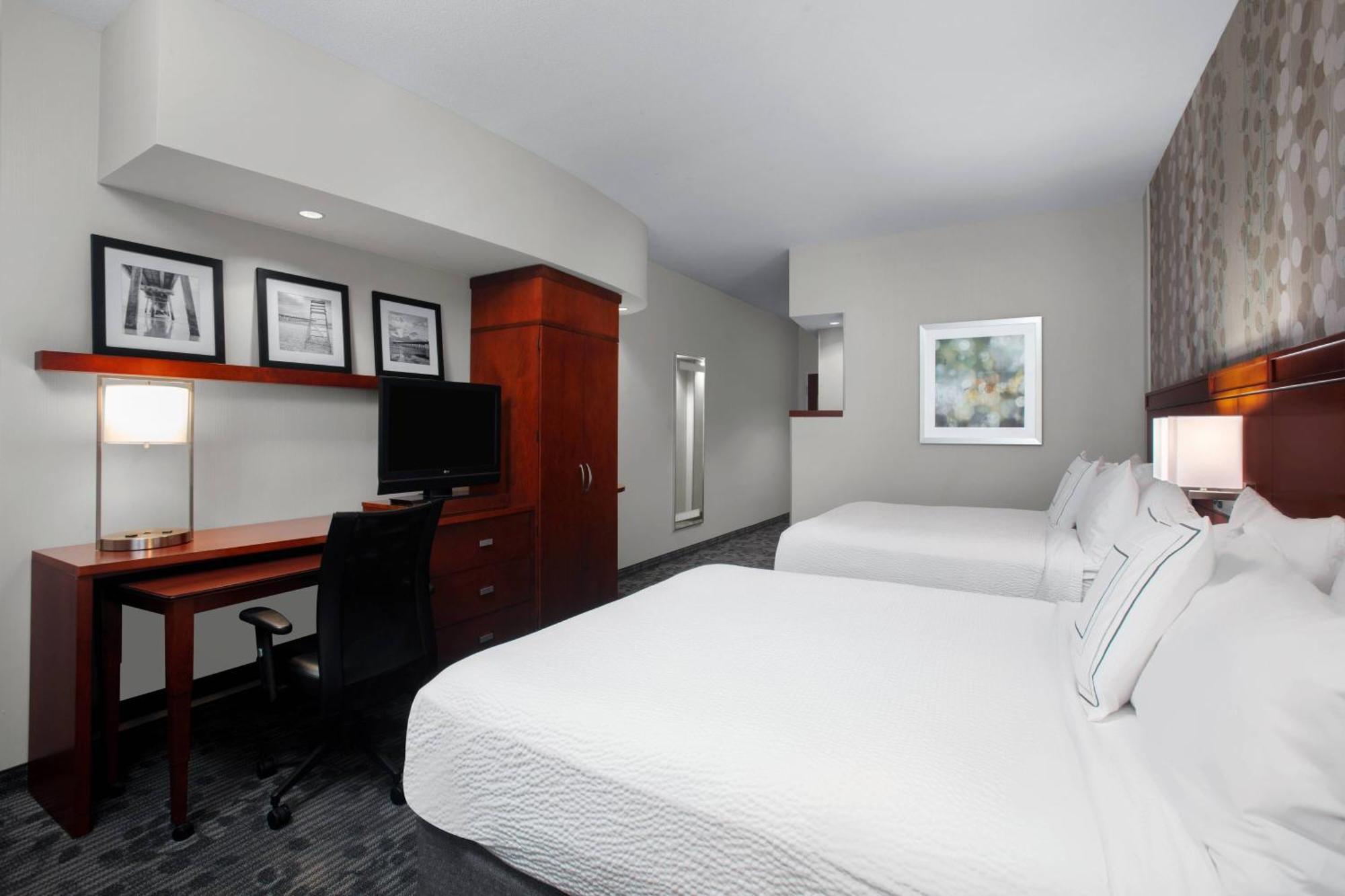 Courtyard By Marriott Jacksonville I-295/East Beltway מראה חיצוני תמונה